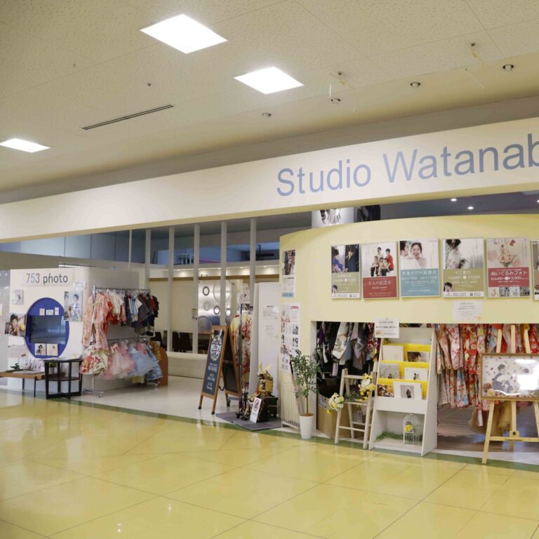 京都府木津川市_渡辺写真館_京都木津川店_お宮参り_店舗外観